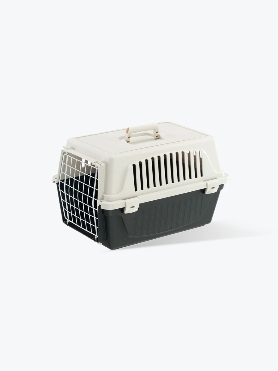 Plastic carrier cage
