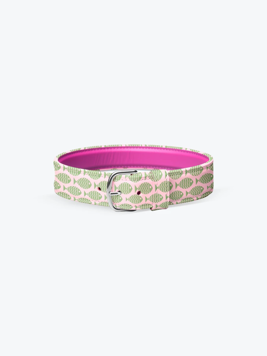 Pet belt collar with small fish pattern