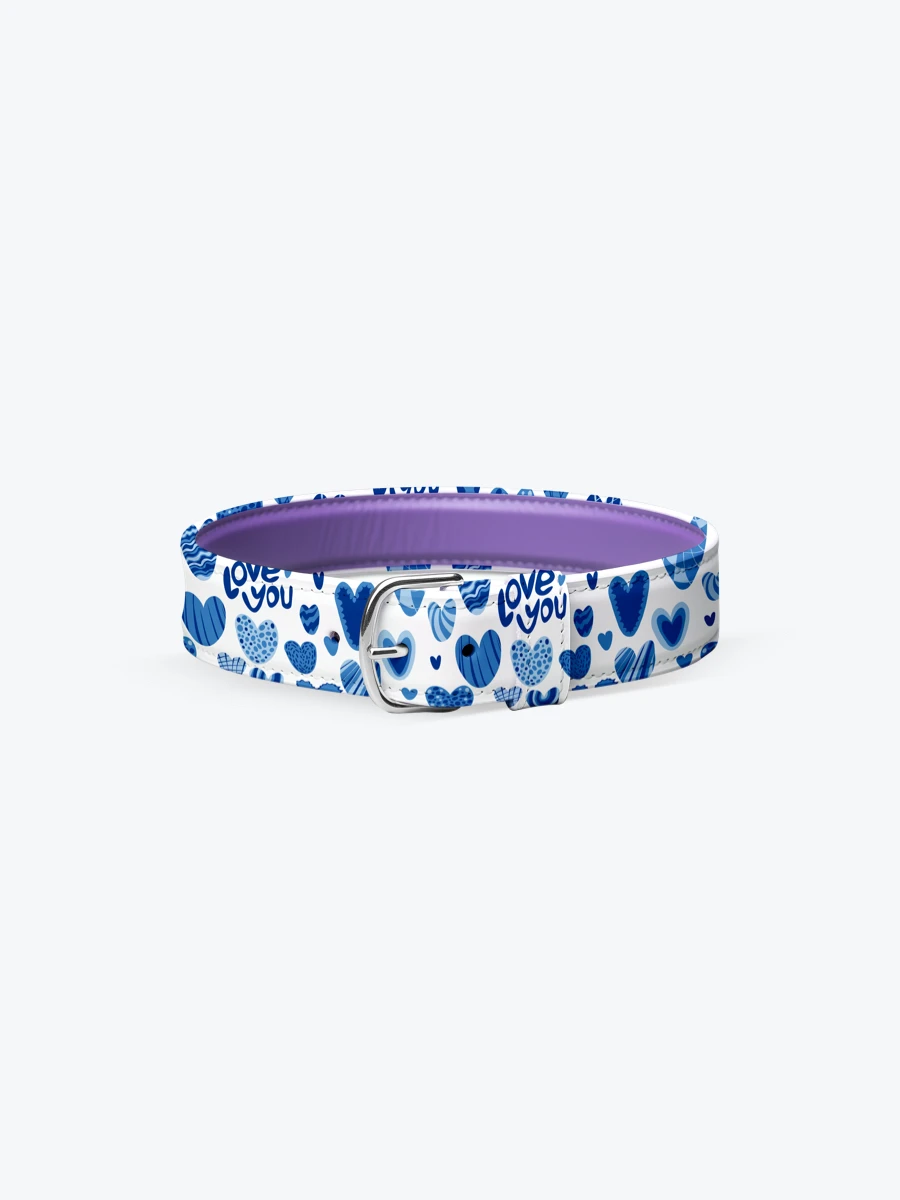 Pet belt collar with heart-shaped pattern