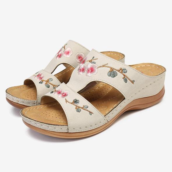 Flower Embroidered Vintage Casual Sandals