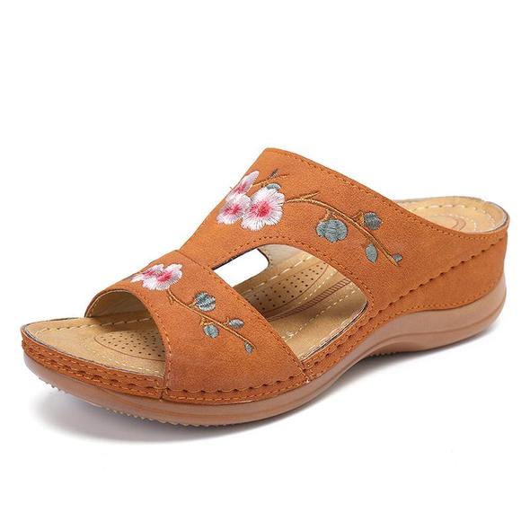 Flower Embroidered Vintage Casual Sandals