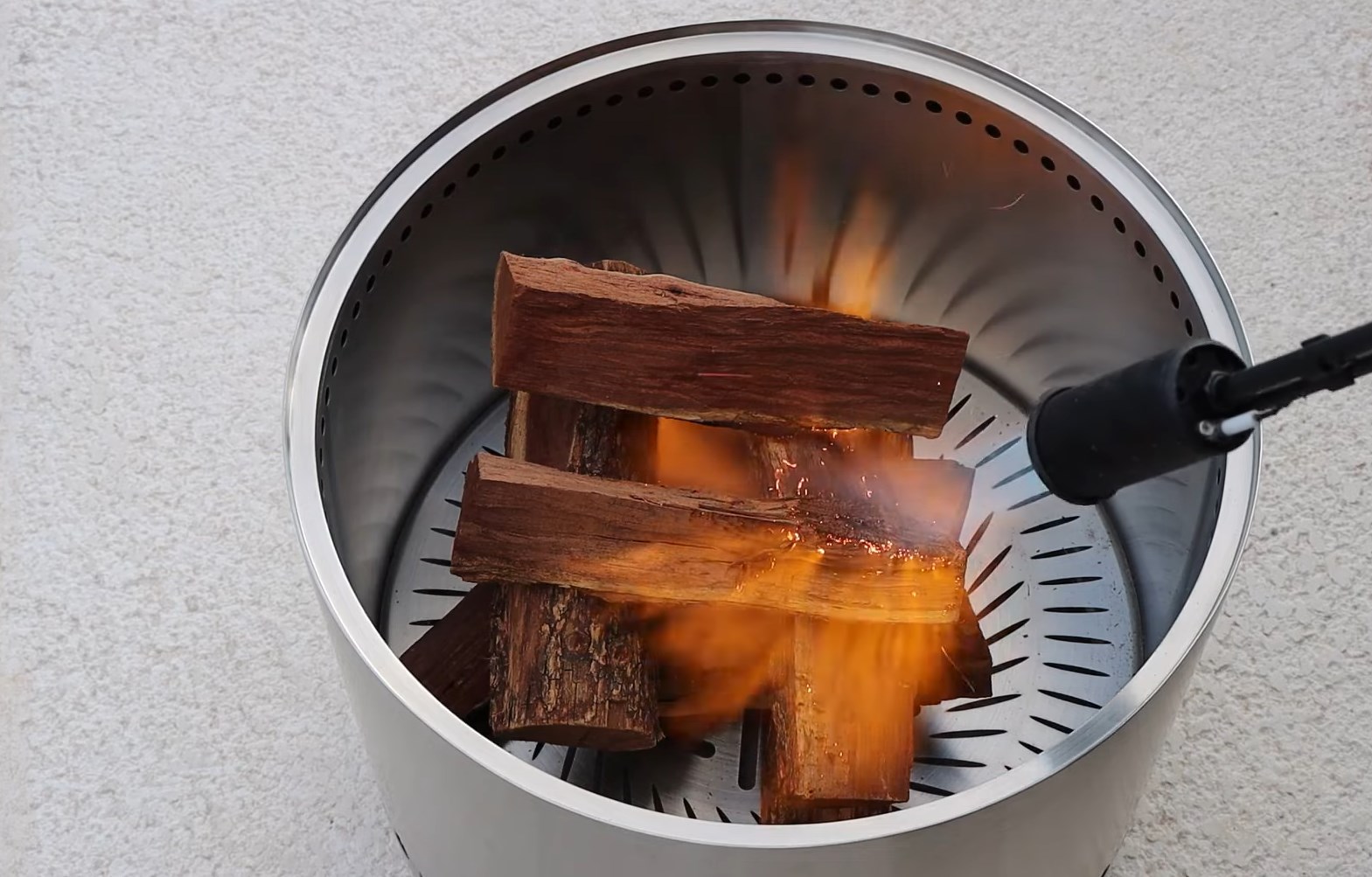 Grill Steaks with a Smokeless Fire Pit
