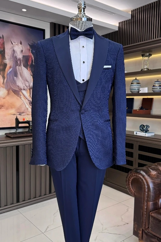 Everley Dark Blue Peaked Lapel Plaid Men Suits