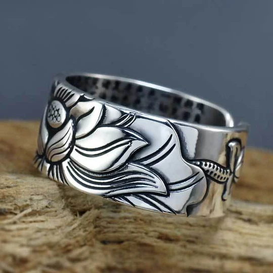 The Heart of Lotus Sutra Ring - For Purity & Wisdom