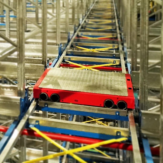 4 Way Shuttle System in Warehouse Racking FIFO Type System Fully Automatic Warehouse Robotic
