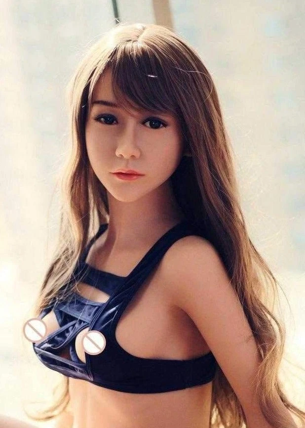 Emma   Japanese Style Hyper Realistic Sex Doll