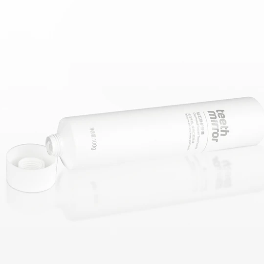 K350107-D35mm Flat Head Plastic Tube with Screw On Cap