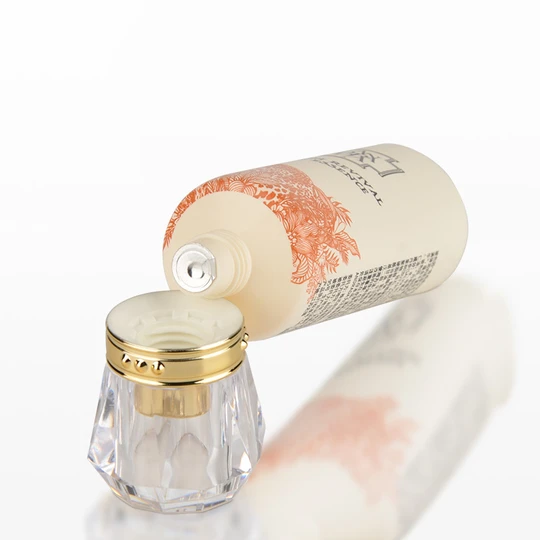 K350209-D35mm Flat Head Plastic Tube with Screw On Cap