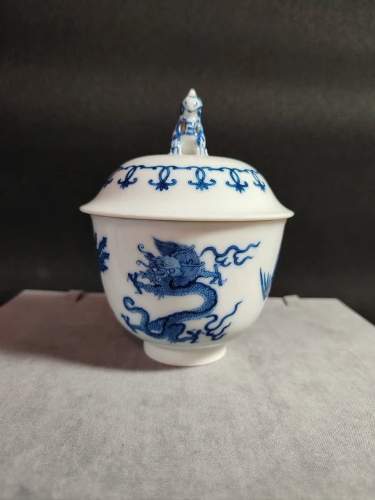 Kangxi Official Kiln Blue and White Dragon and Phoenix with Tianji Bird Pattern Covered Bowl
