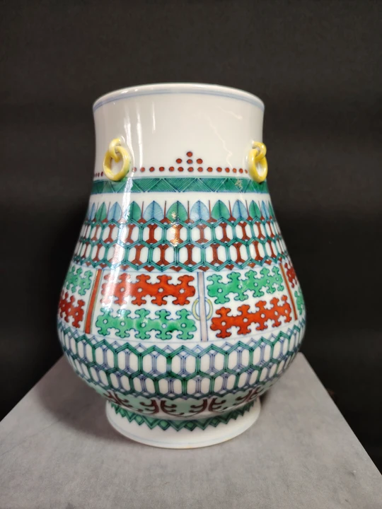 Doucai Blessing Bucket