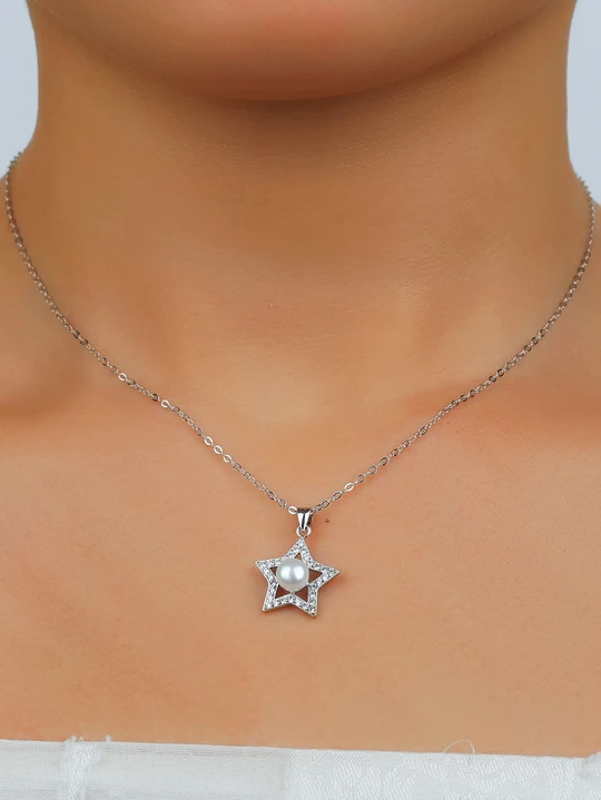 S925 Sterling Silver Adjustable Necklace with a Mother-of-Pearl Bead Five-pointed Star Pendant for Women