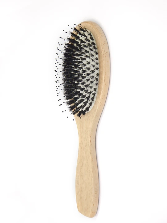 Boar bristle hairbrush