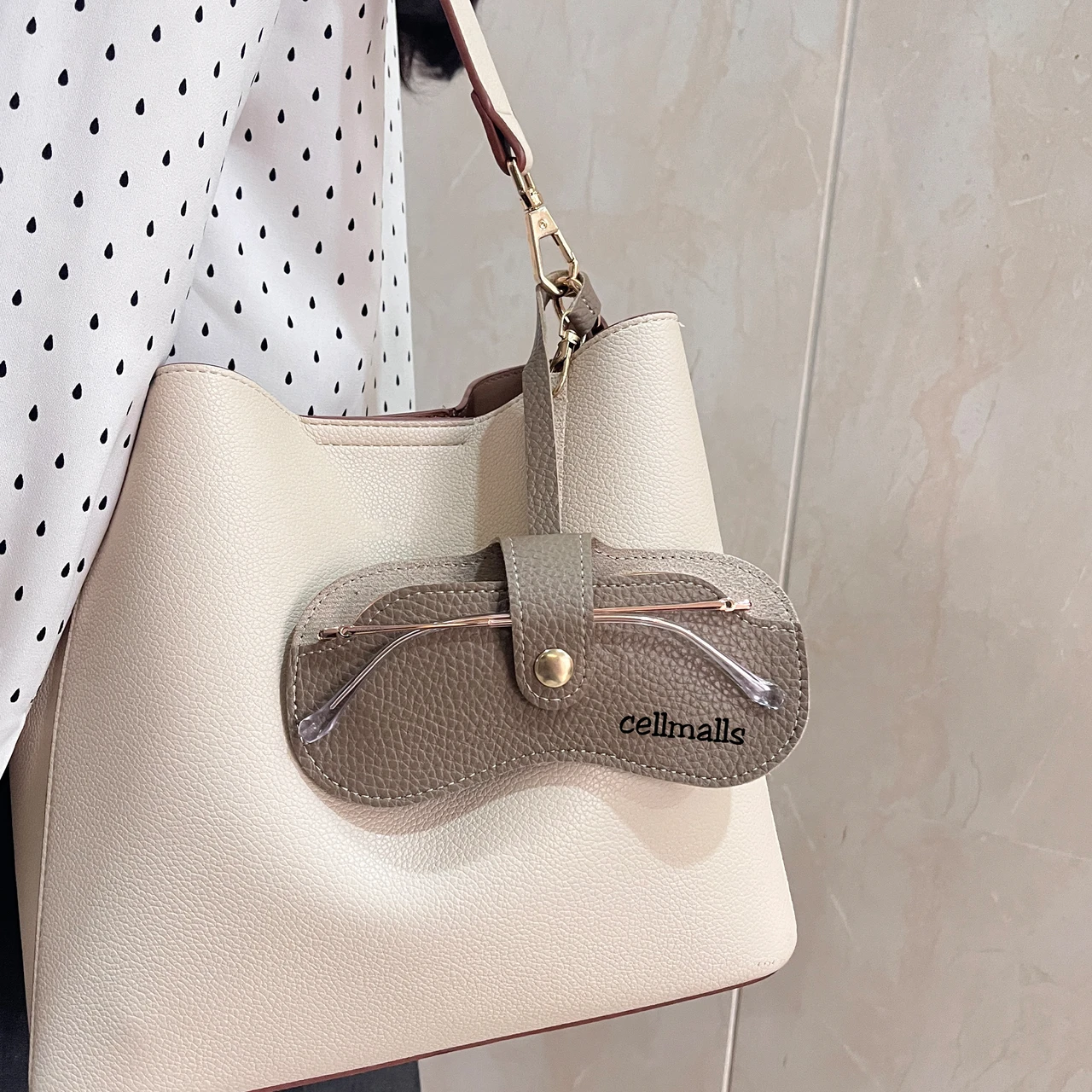 For DIY Custom Leather Eyeglass Case with Magnetic Closure Hook