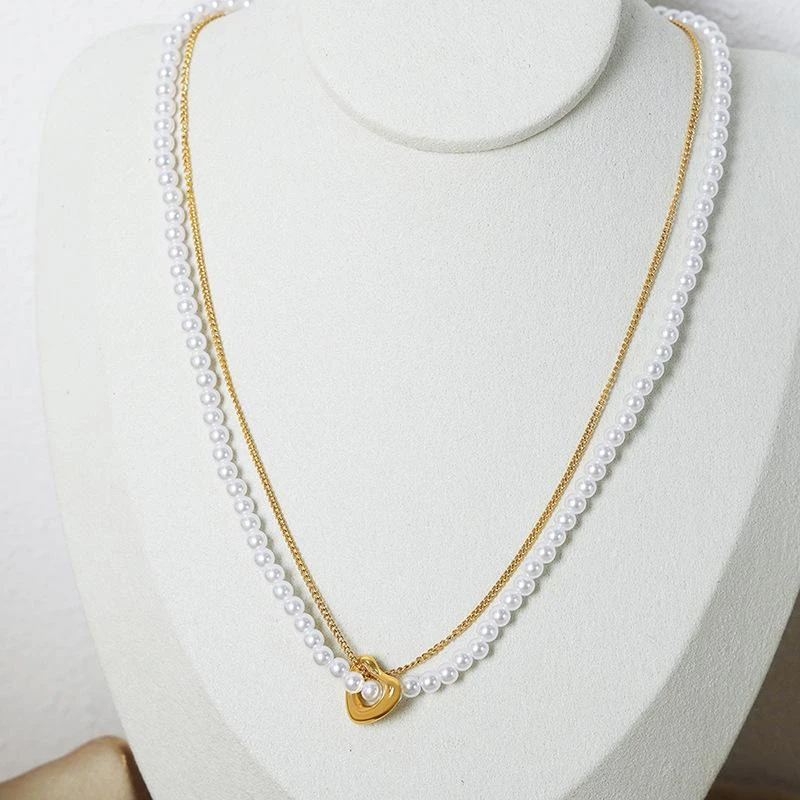 HOLLOW HEART PEARL NECKLACE