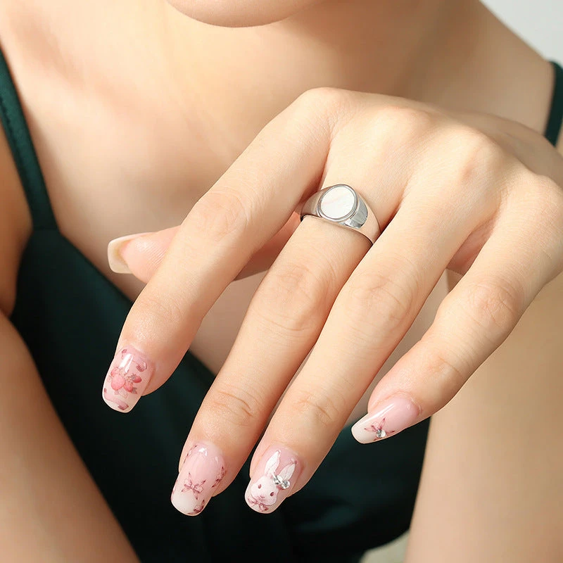 WHITE SEA SHELL PLAIN RING