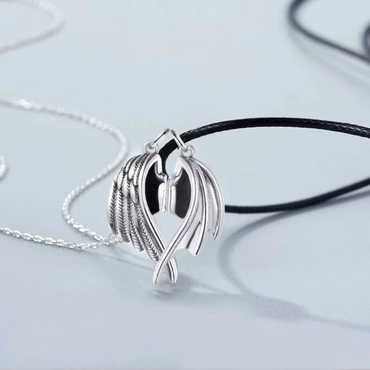 Personalized Couple Necklace Magnetic Matching Necklaces for Couples Valentine's Gift for Lover