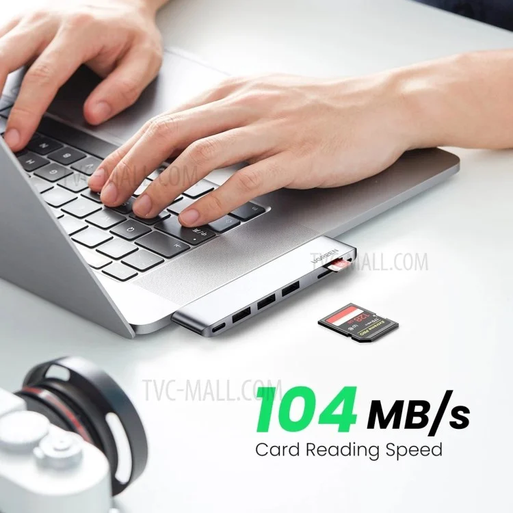 UGREEN 60560 USB-C Hub Splitter Adapter Thunderbolt 3 Dock Card Reader for MacBook Pro / Air-Cellmalls