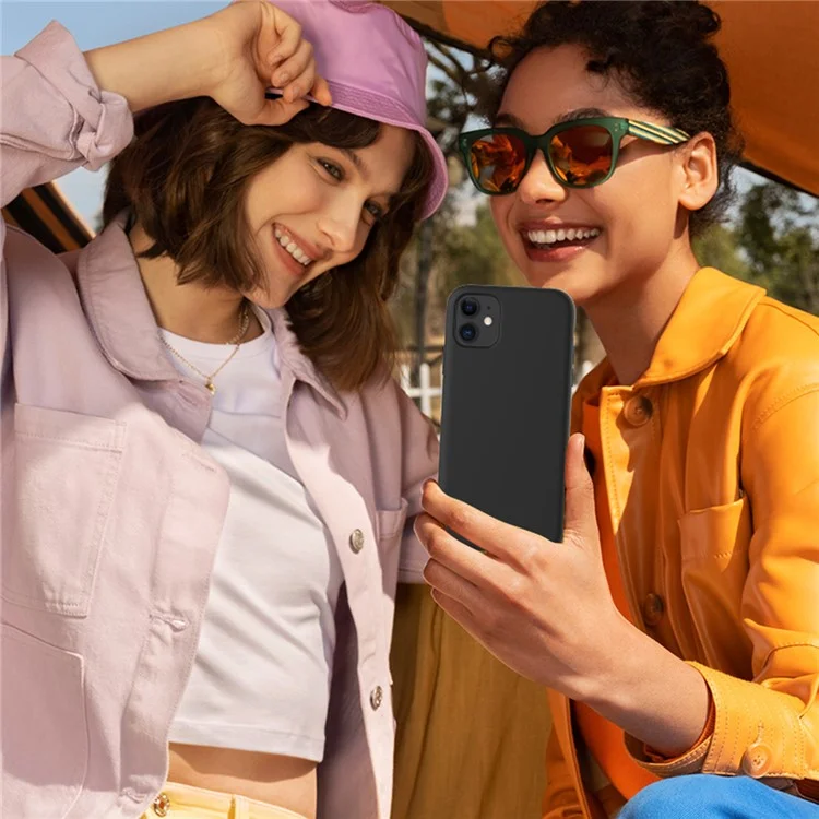 Anti-scratch Soft Liquid Silicone Phone Shell Mobile Phone Bag Case for iPhone 11 6.1 inch (2019) - Black-Cellmalls