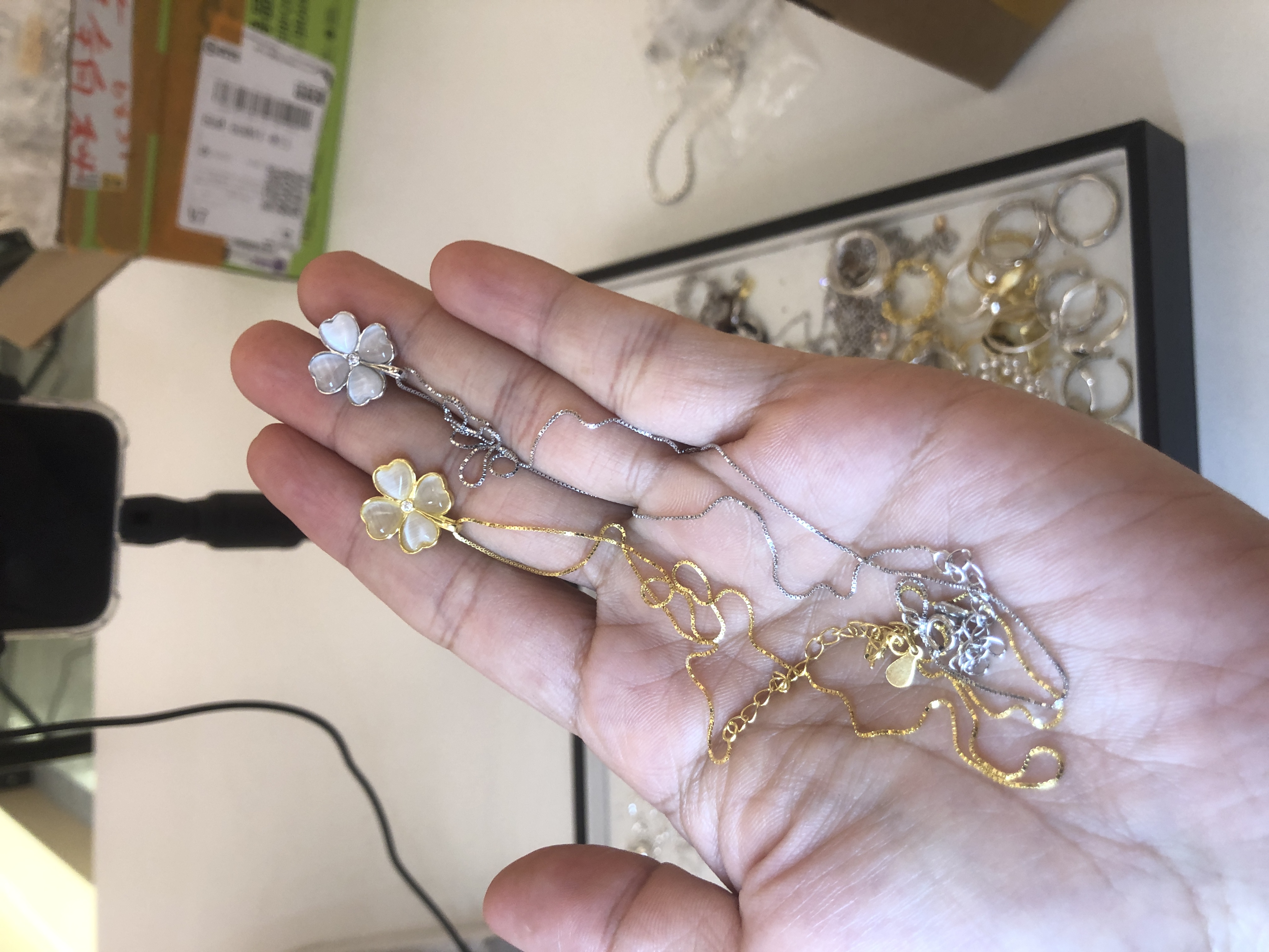 I don't sale this necklace