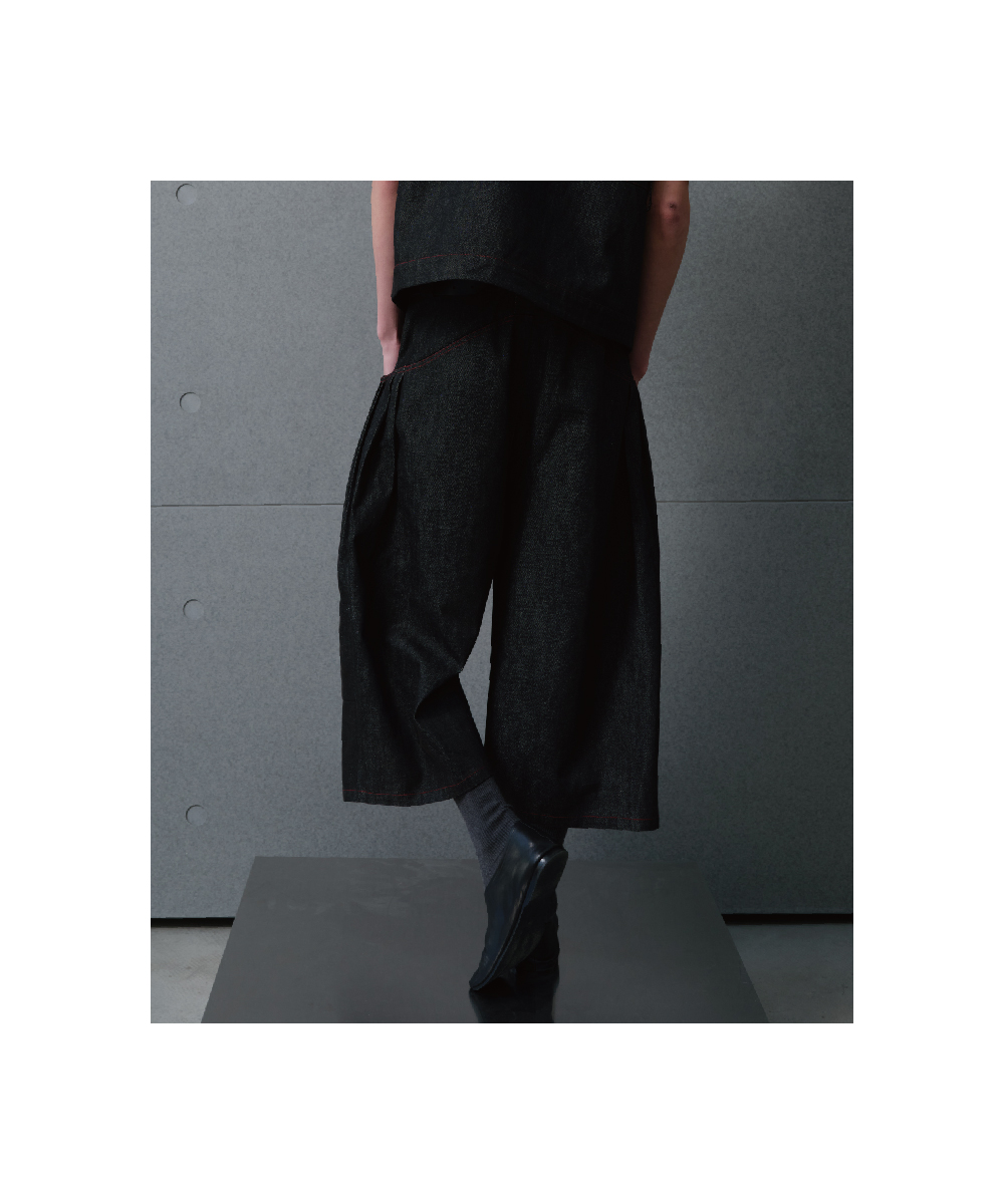 Embrace Fashion-forward Styles with JCAESAR's Bottoms Collection