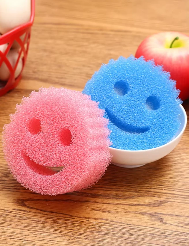 Random 1PC Creative Smiley Face Magic Cleaning Wipes Imitation Loofah Honeycomb Sponge for Kitchen Dishwashing And Household Cleaning