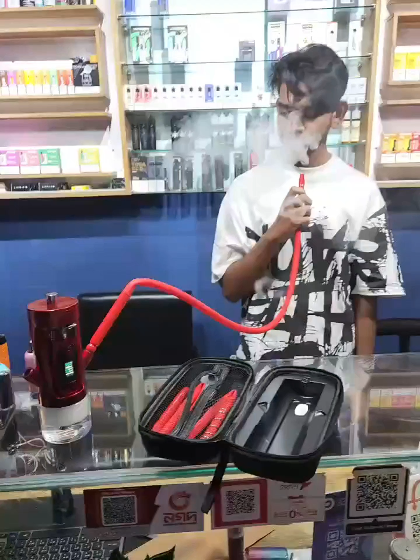 EHUKA X-GO multi-purpose vape device Outdoor Home Car E Hookah Shisha Pen Replaceable POD Vaper 