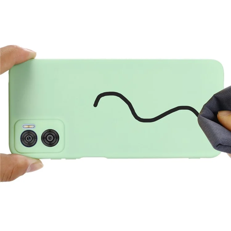 For Motorola Moto E22 4G / E22i 4G Liquid Silicone Cover Anti-Scratch Soft Lining Camera Protection Phone Case with Strap - Green-Cellmalls