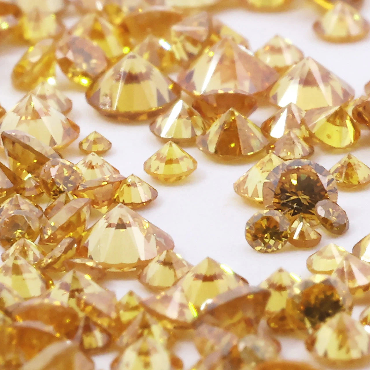 Wholesale Melee Diamonds, 0.005ct - 0.20ct Full Range Gold