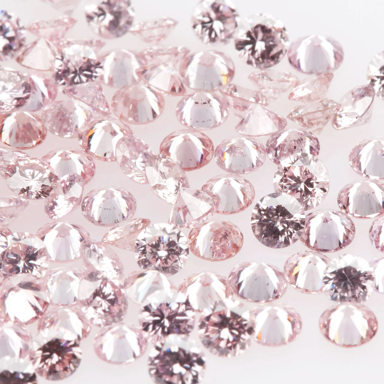 Baby Pink VVS Melee Diamond Manufacturing, 0.005ct - 0.02ct Range