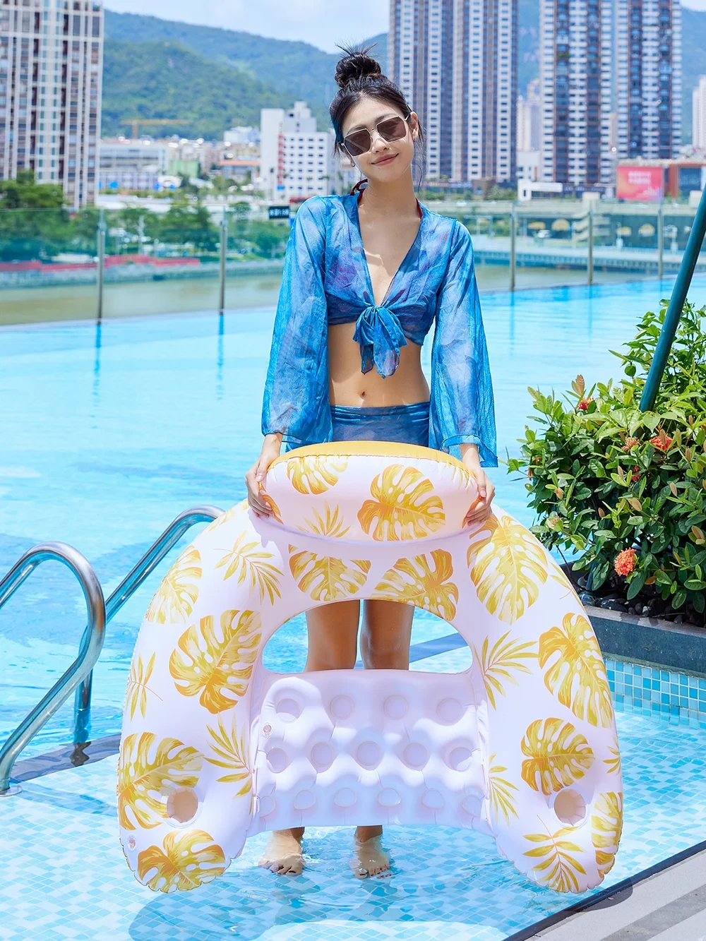 U Shape Swimming Pool Inflatable Lounger Leaves Print Thick PVC Floating Water Sofa - Green-Cellmalls