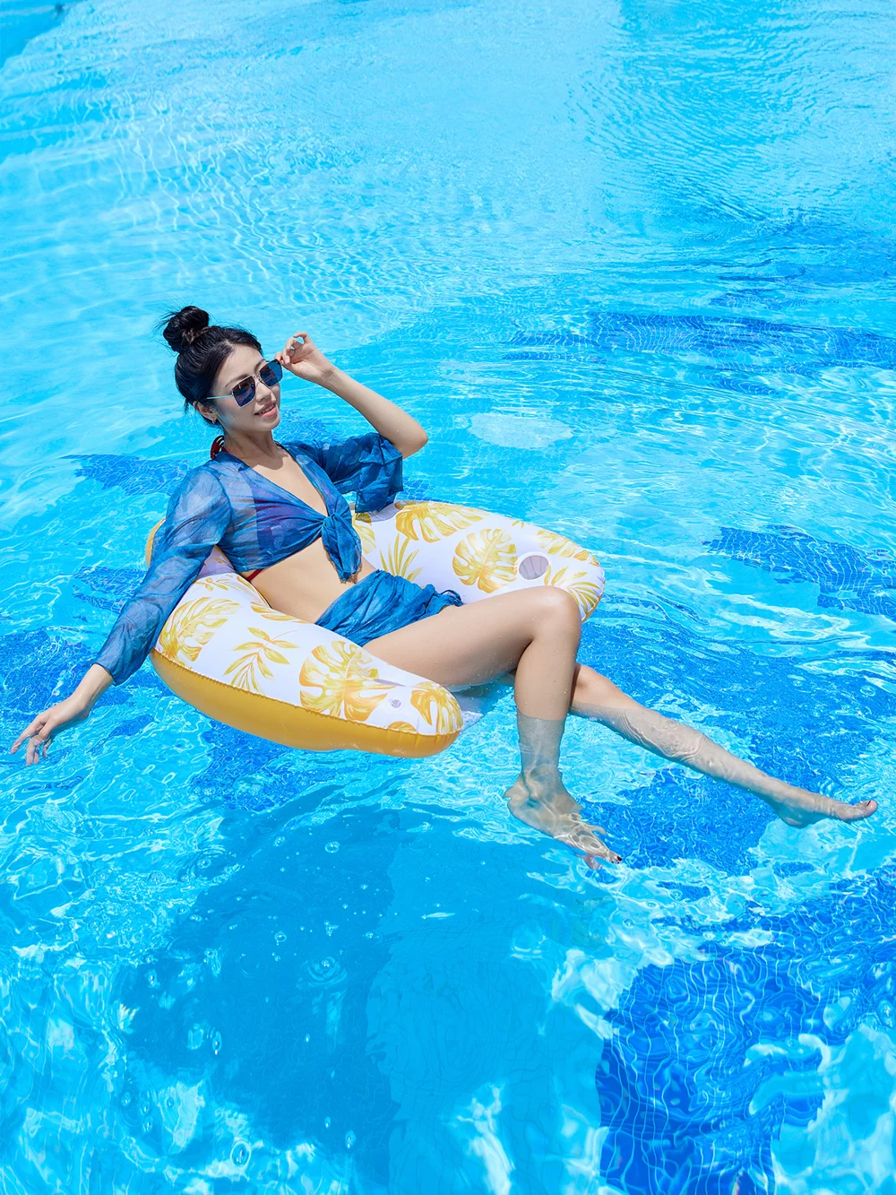 U Shape Swimming Pool Inflatable Lounger Leaves Print Thick PVC Floating Water Sofa - Yellow-Cellmalls