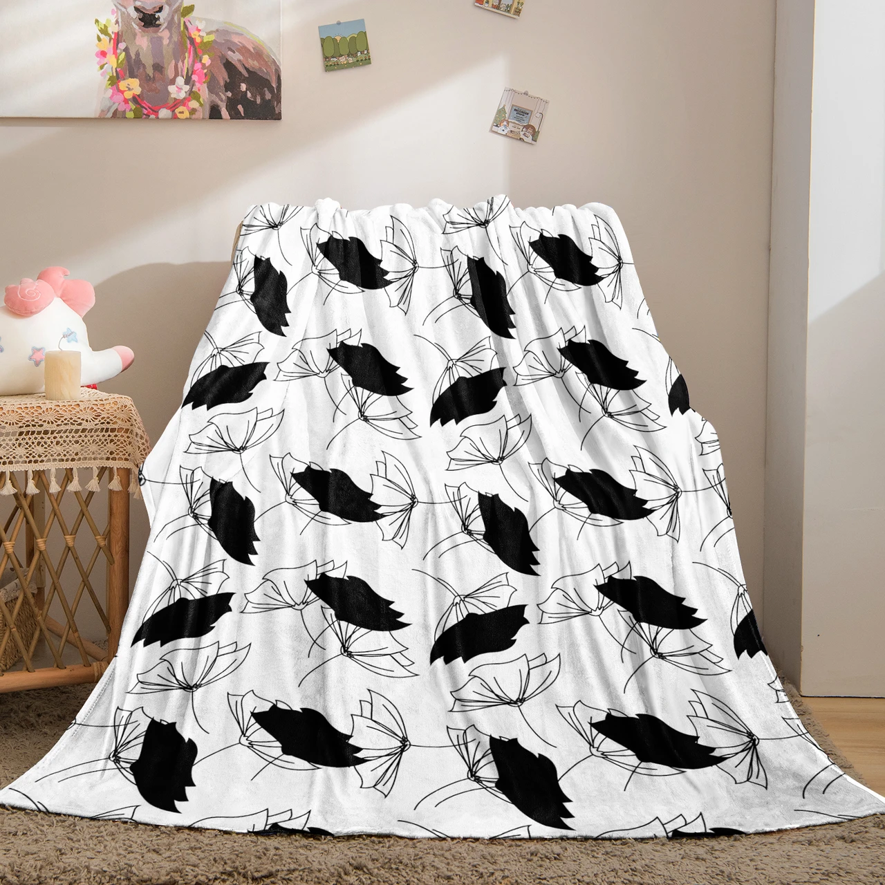 Minimalist Black and White Floral Leaf Line Art Throw Blanket