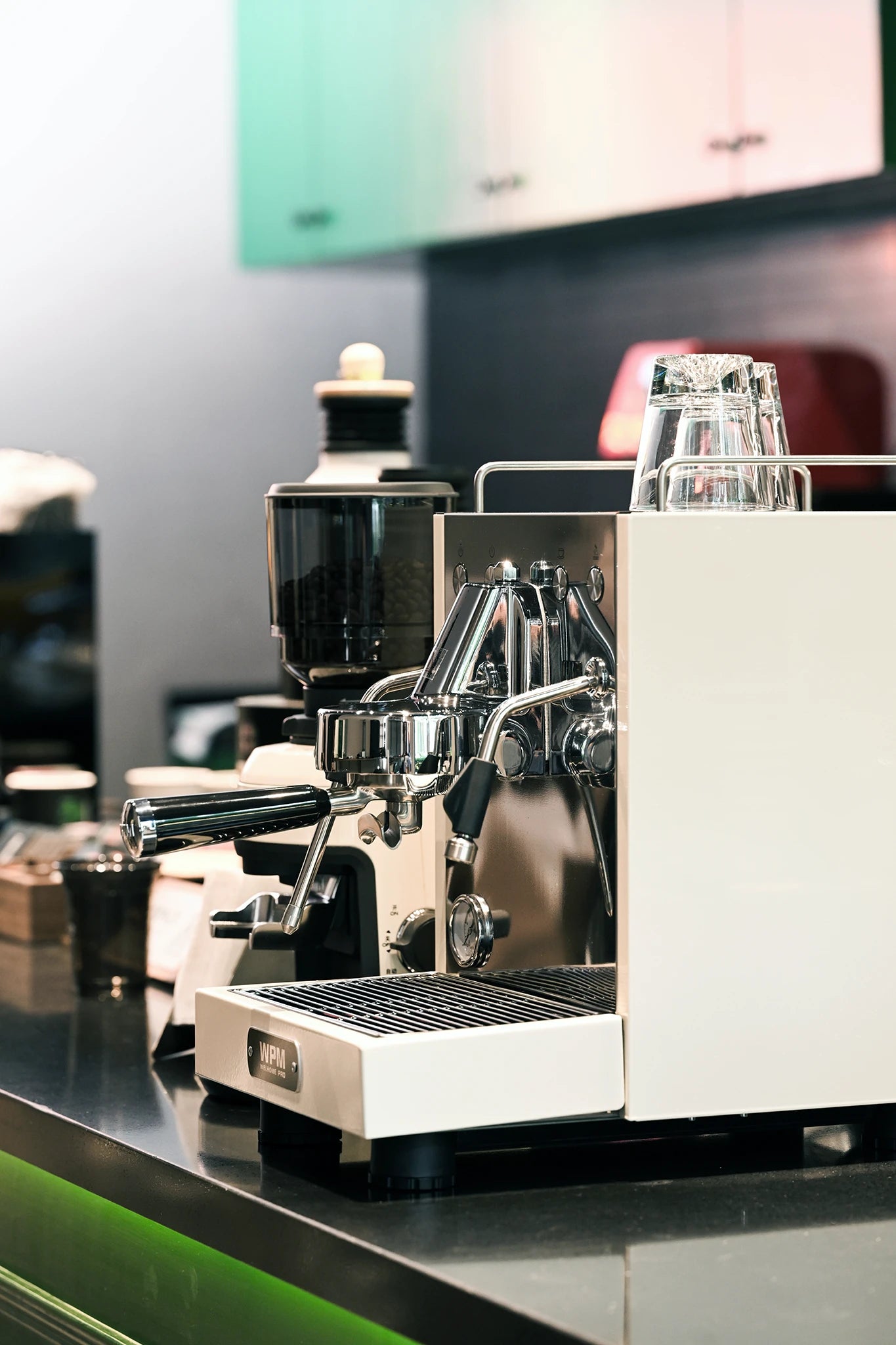 香港中藥批發 台灣中藥批發 日本中藥批發 中藥貿易 中藥出口