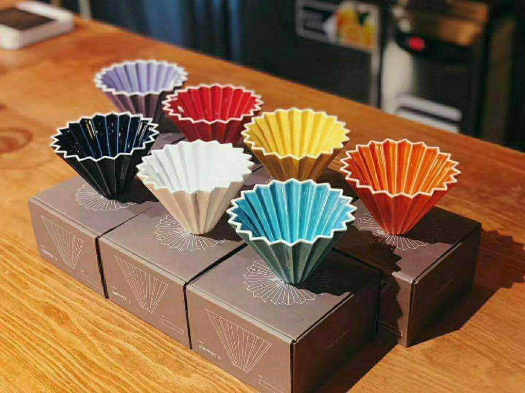 香港中藥批發 台灣中藥批發 日本中藥批發 中藥貿易 中藥出口