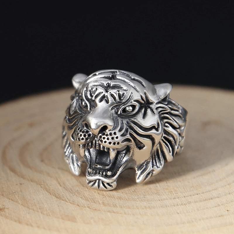 925 silver domineering men's tiger ring, Thai silver retro exaggerated tiger head ring