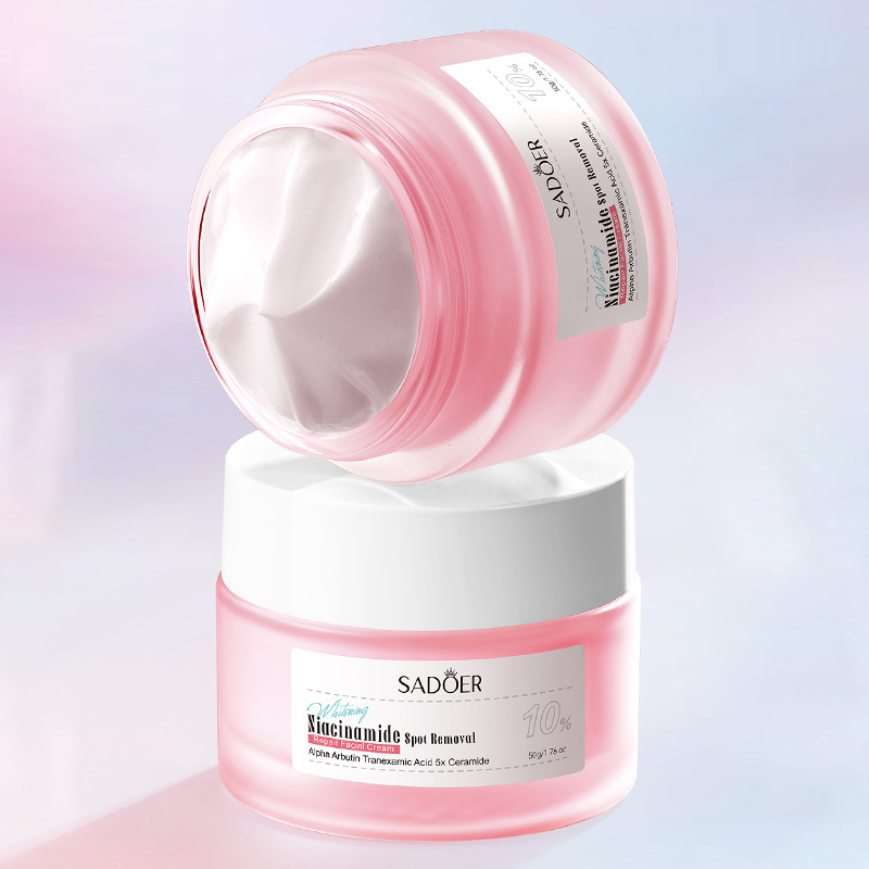 www.makeuphotsale.com
Niacinamide Whitening and Spot-Removing Face Cream 
Makeuphotsale.com
