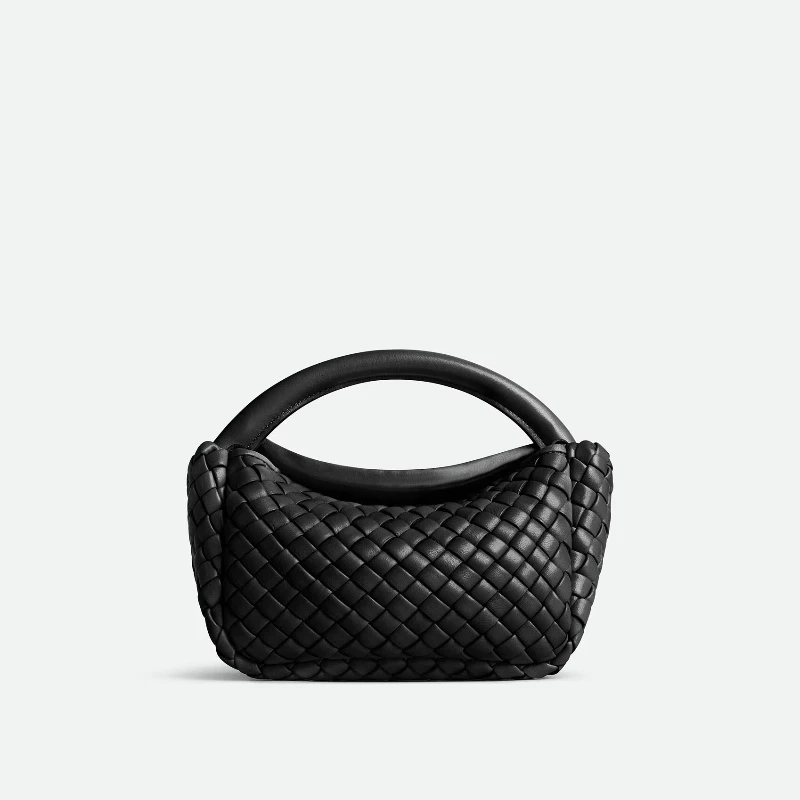 Bottega Veneta Mini Cobble