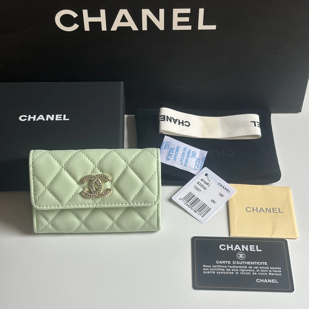 ​​Chanel AP4492 Lambskin Card Case​
