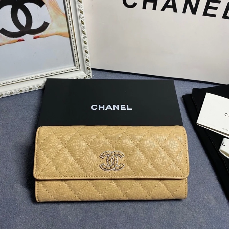 Chanel AP2740B Flap Wallet​