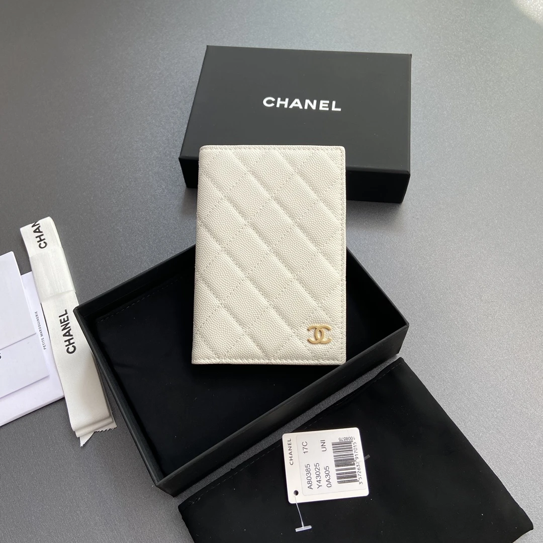 Chanel 80385 Quilted Passport Holder​