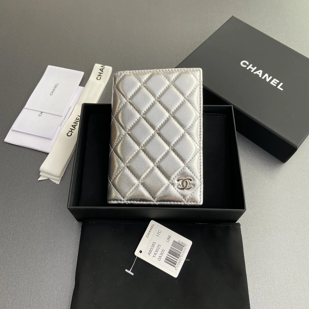 Chanel 80385 Quilted Passport Holder​