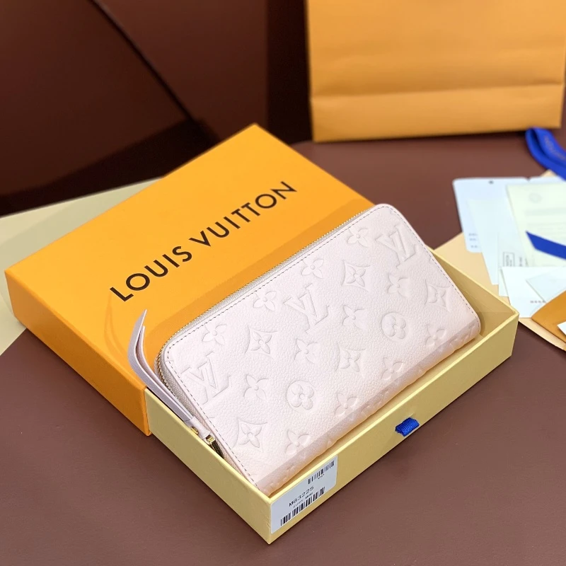 Louis Vuitton M82926 Zippy Wallet - Monogram Empreinte Leather​