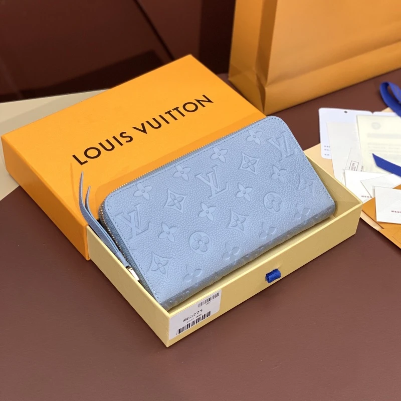 Louis Vuitton M82926 Zippy Wallet - Monogram Empreinte Leather​