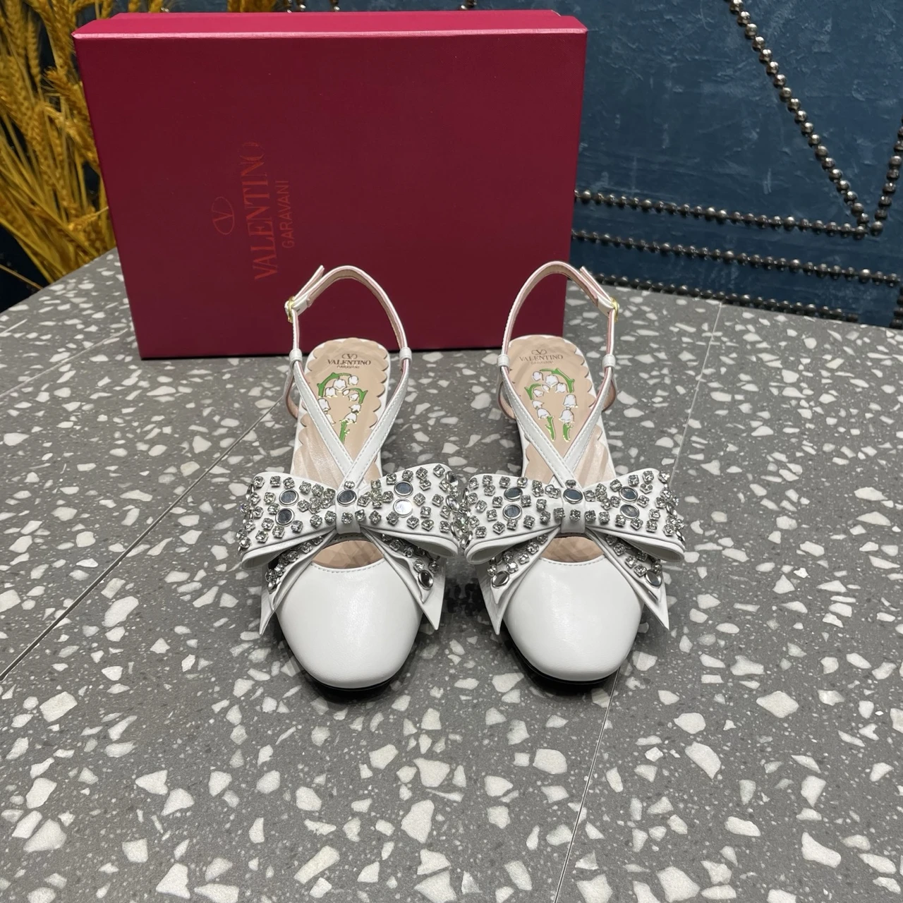 Valentino Diamond Buckle Series Sandals