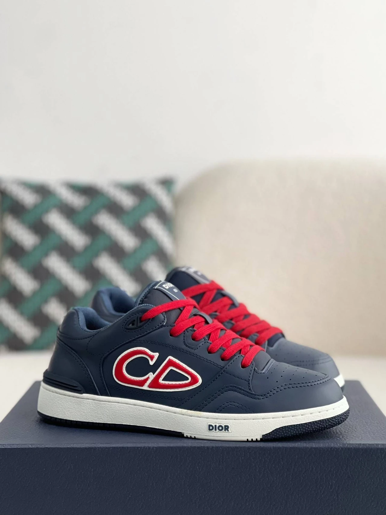 D*OR B57 Sneakers