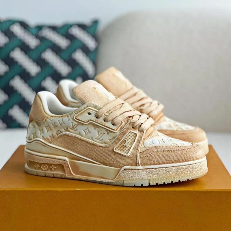 L*V TRAINER SNEAKERS