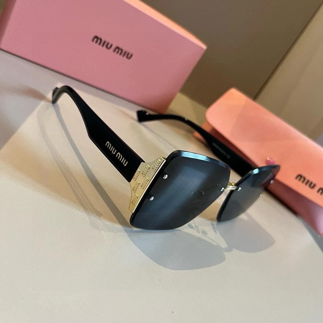 miumiu fashion sunglasses