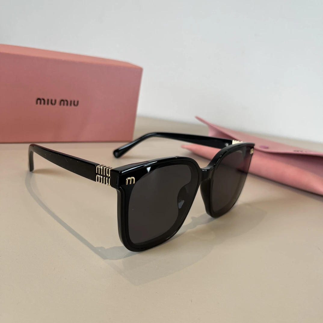 miumiu fashion sunglasses