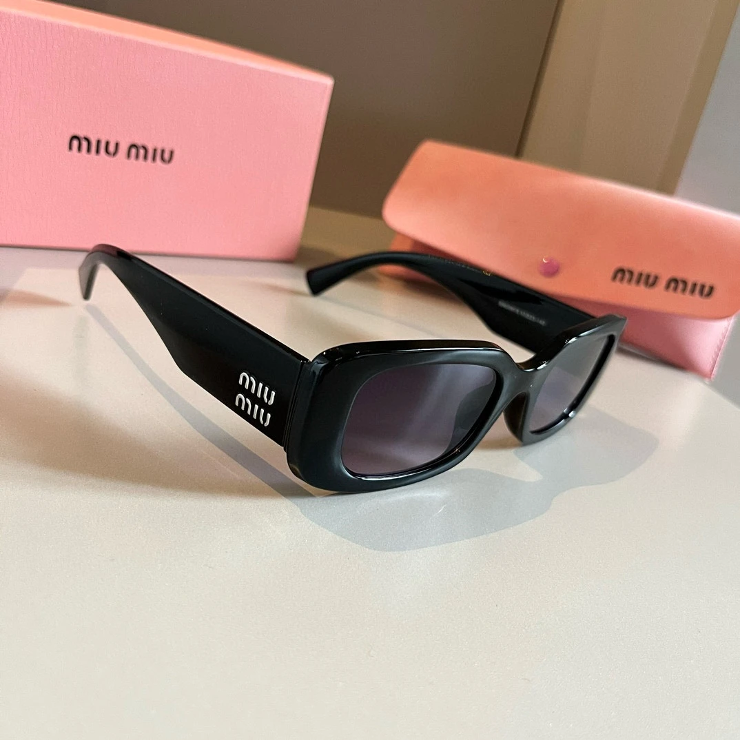 miumiu fashion sunglasses