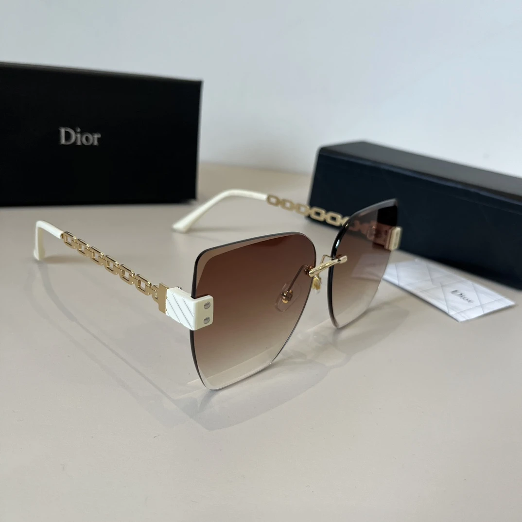 Dior fashion sunglasses